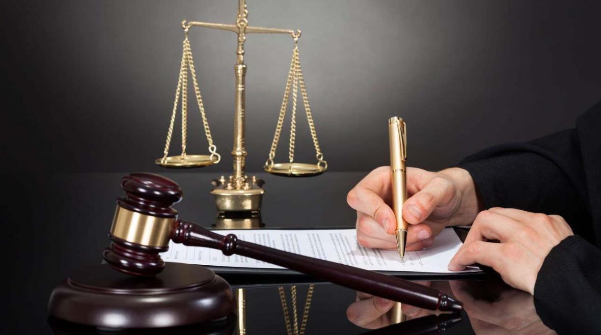 چگونه وکیل را از وکالت عزل کنیم؟ چگونه وکیل را از وکالت عزل کنیم؟